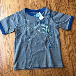 NWT GAP glow-in-the-dark shark shirt boys 4T